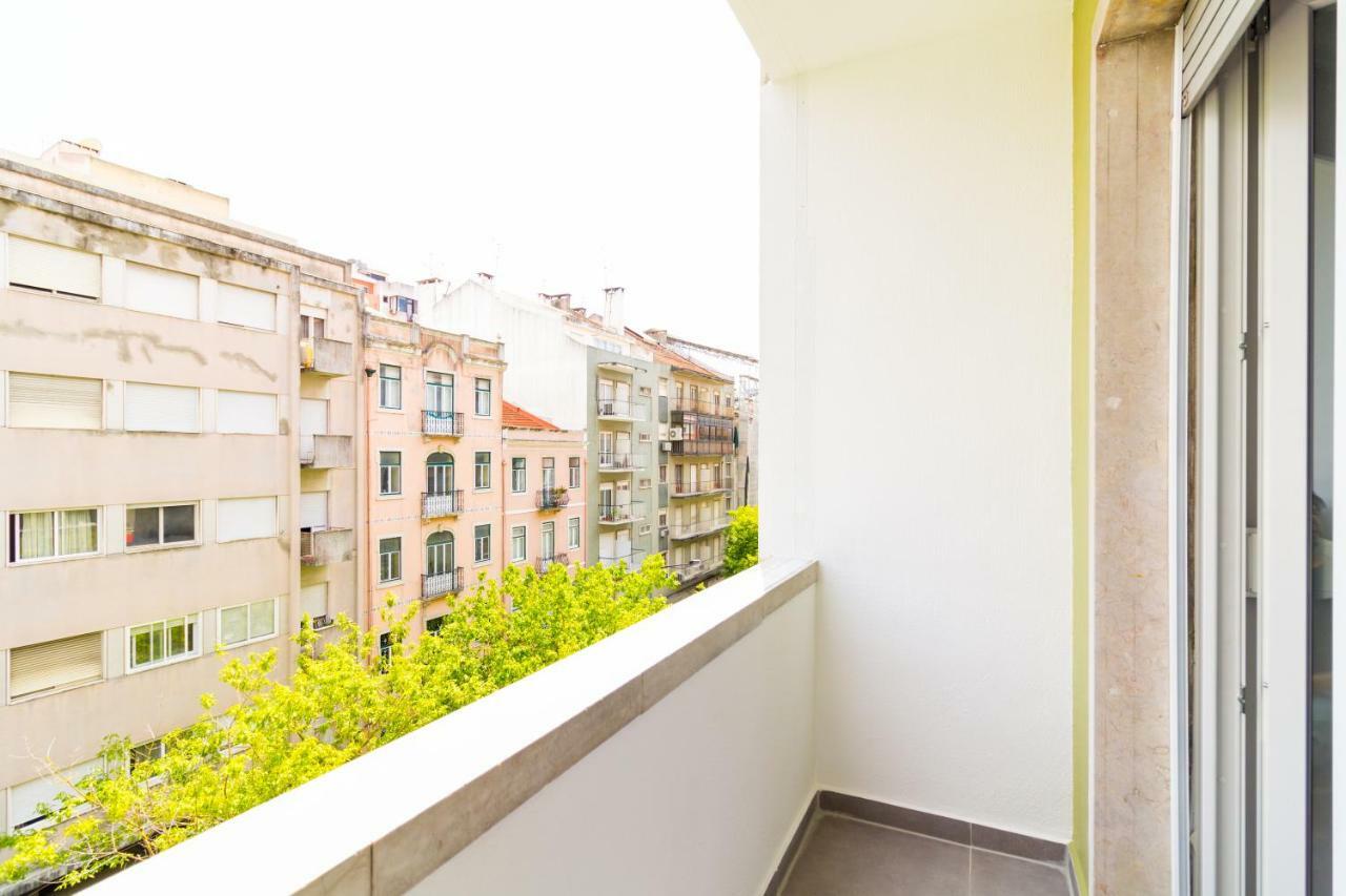 Avenidas Cozy Apartment Lisbon Exterior photo